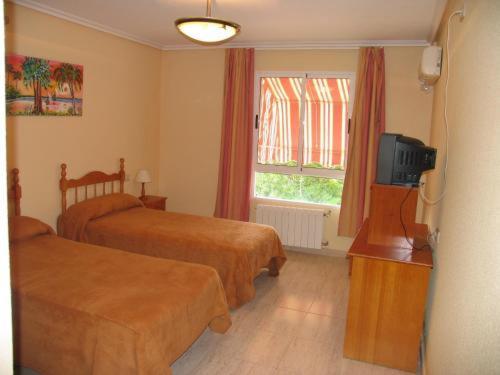 קרביינטה Hostal Imperial מראה חיצוני תמונה