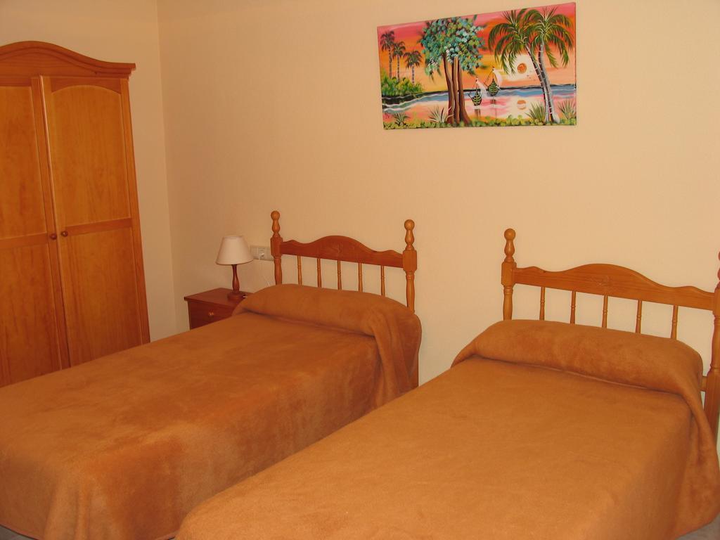 קרביינטה Hostal Imperial חדר תמונה