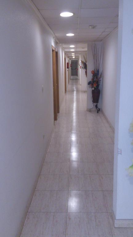 קרביינטה Hostal Imperial מראה חיצוני תמונה